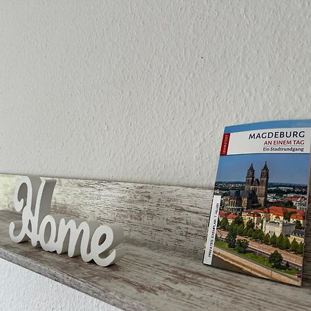 Schickes Einzimmerapartment Nahe Uniklinik Maagdenburg Buitenkant foto
