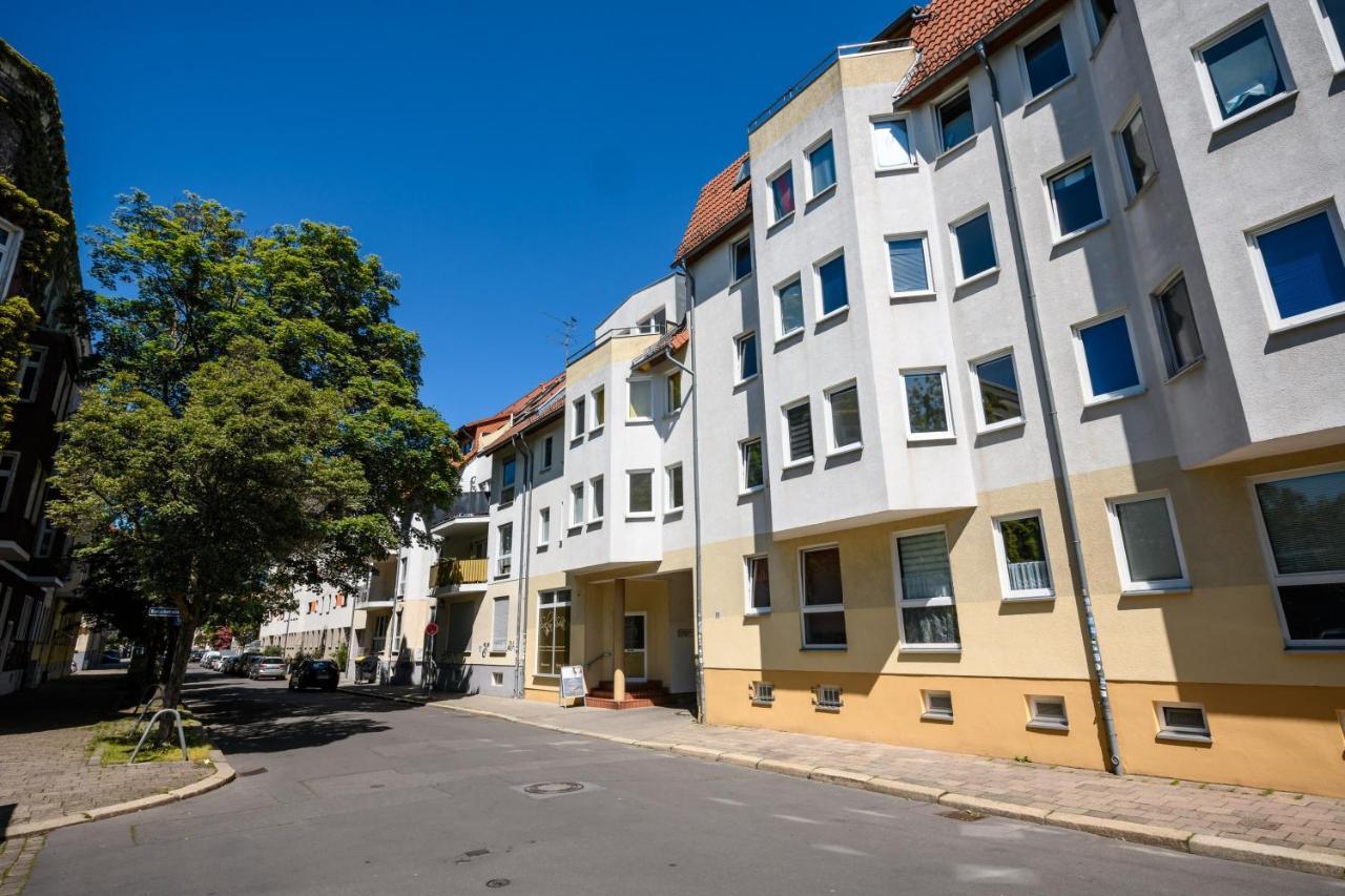 Schickes Einzimmerapartment Nahe Uniklinik Maagdenburg Buitenkant foto