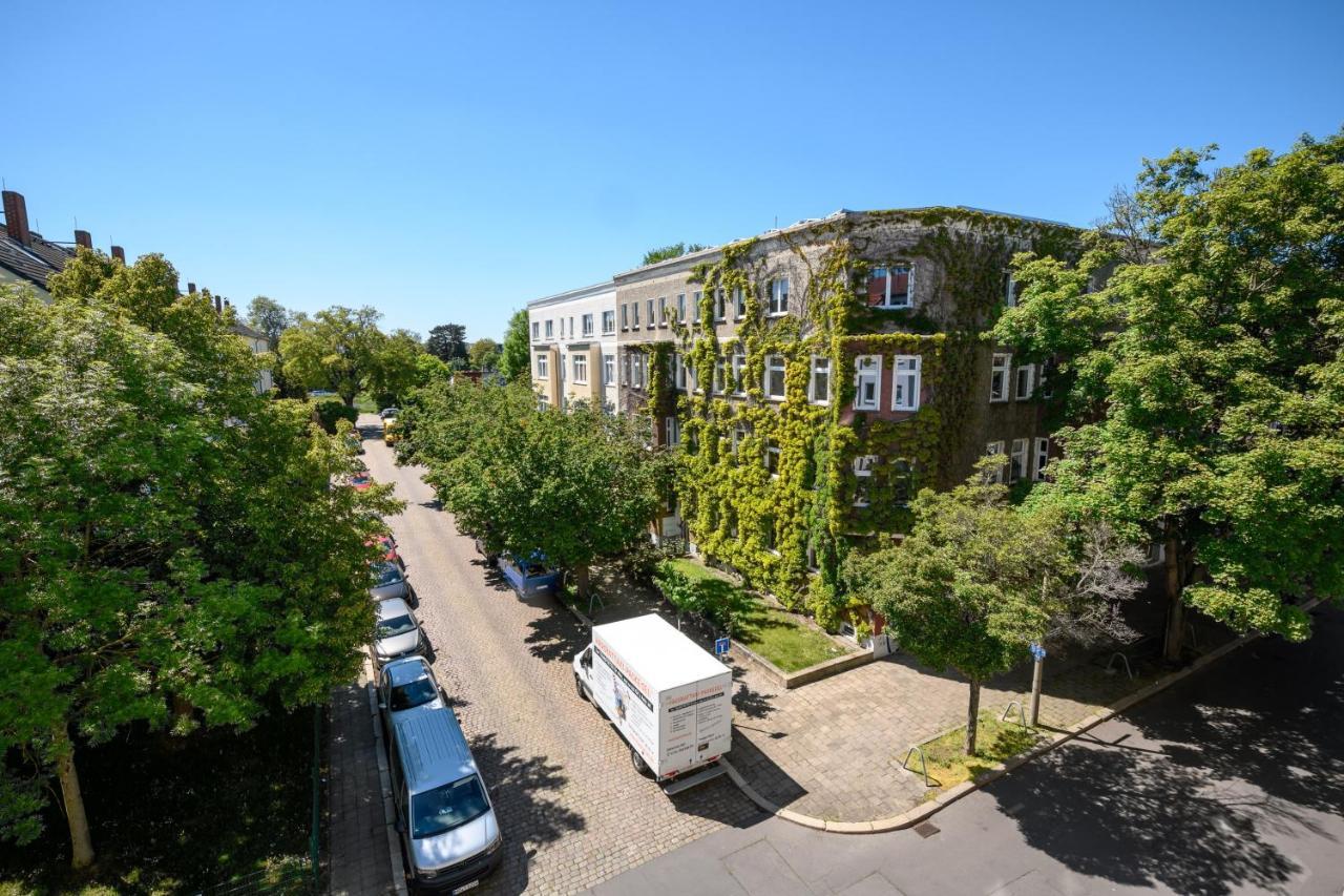 Schickes Einzimmerapartment Nahe Uniklinik Maagdenburg Buitenkant foto